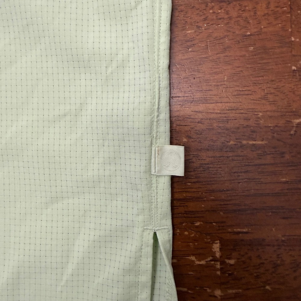 Lululemon Airing Easy Shirt Mens XXL Pale Green Grid Short Sleeve Button Down - Picture 2 of 6